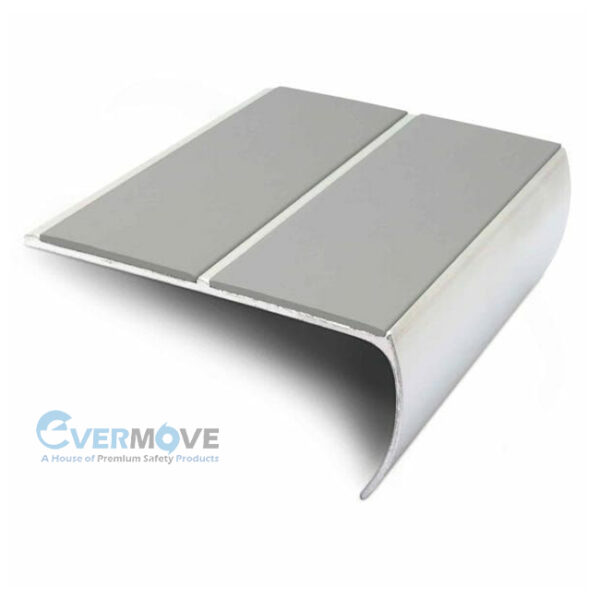 Aluminium stair nosing